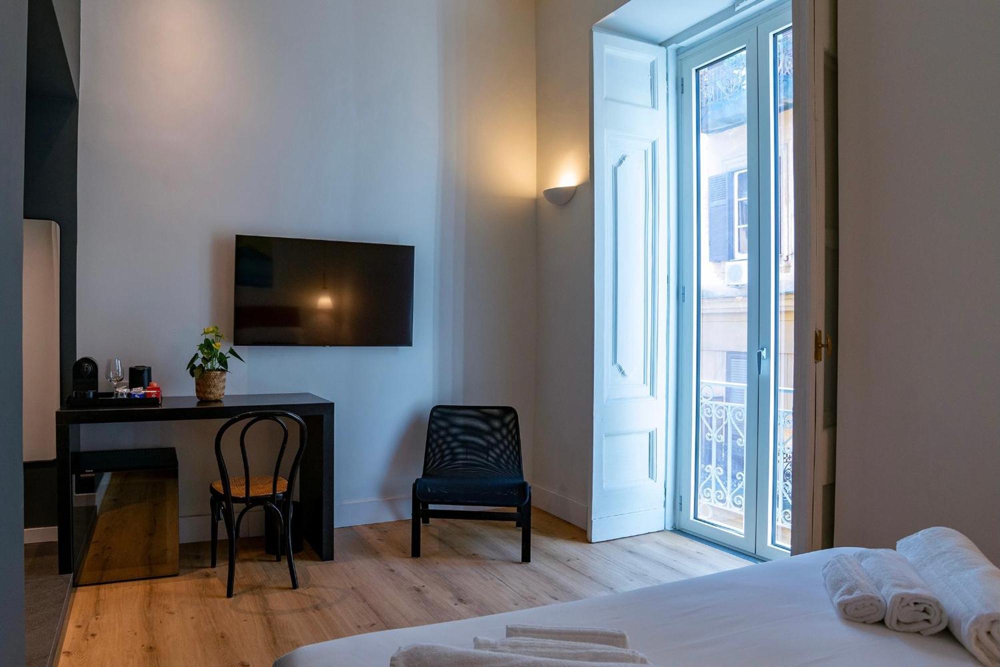 Bed and Breakfast Rolando Domus Neapol Zewnętrze zdjęcie